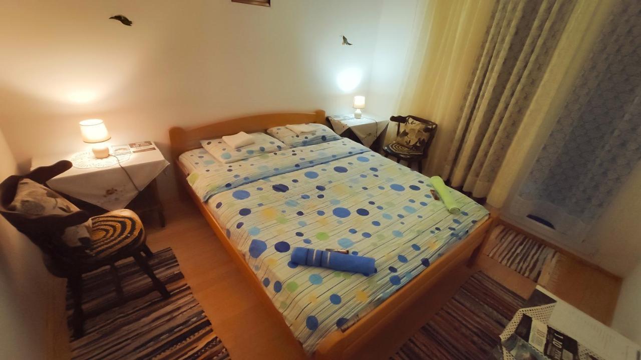 Privatni Smjestaj "Mratinje" Pension Plužine Buitenkant foto