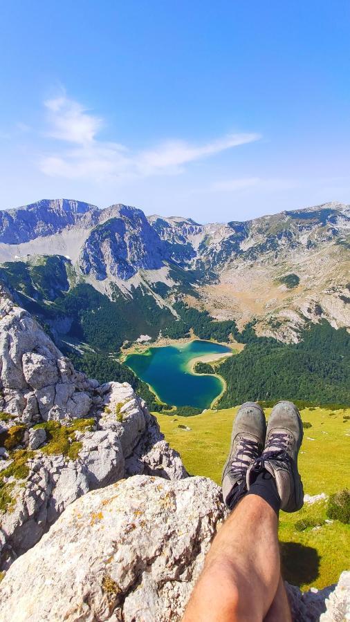 Privatni Smjestaj "Mratinje" Pension Plužine Buitenkant foto